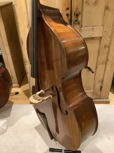 German early 50s Bass Swellback 3/4 size - Image 5