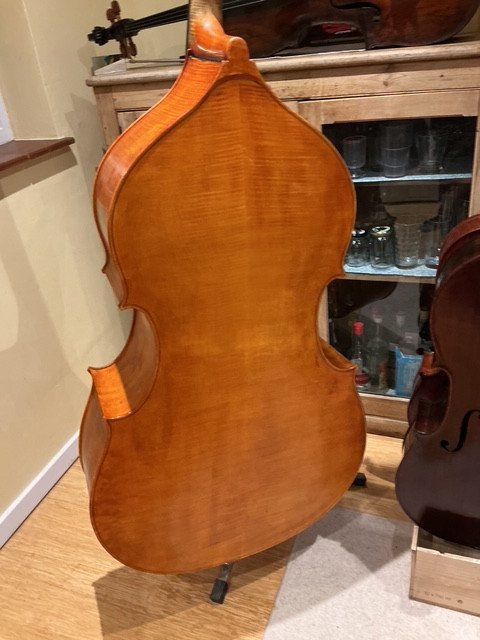 Hungarian luthier (Kecskemet) violin cornered 3/4 Bass - Image 4
